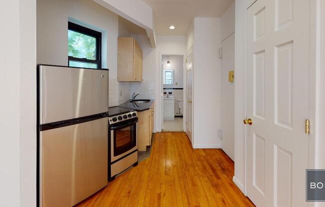 Studio, 1 bath, $2,900, Unit 11