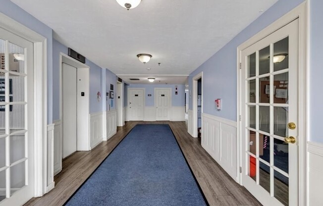 2 beds, 2 baths, 863 sqft, $2,600, Unit Unit 701