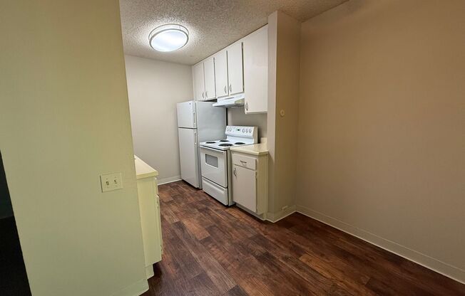 Near Everything, All Amenities!  1616 Q Street, Camellia Court Apartments