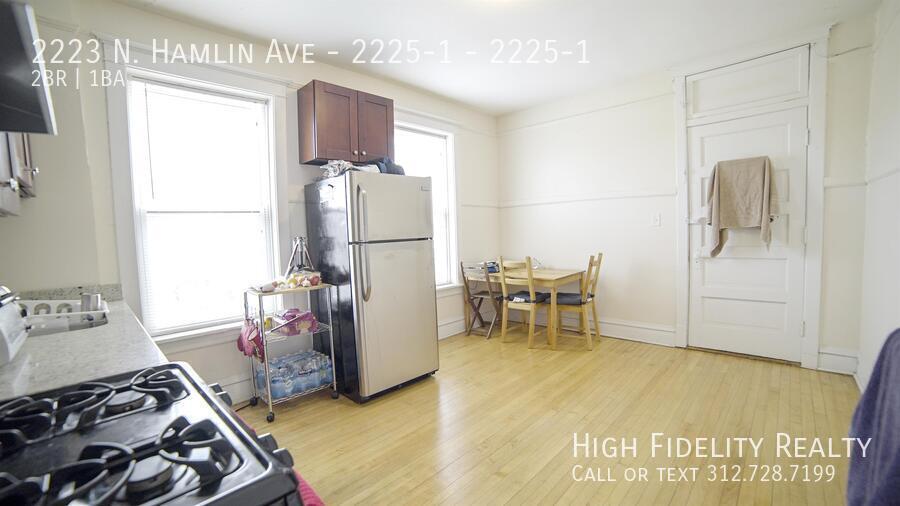 2223 North Hamlin Avenue
