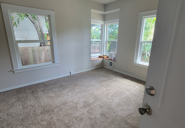908 15 ST
