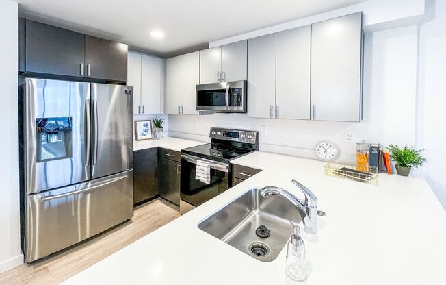 1 bed, 1 bath, 635 sqft, $1,750, Unit 307