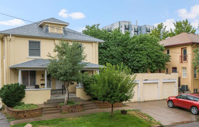 MOVE IN SPECIAL - Charming 2 bedroom and 2.5 bath Townhome With Finished Basement - City Park West - Denver