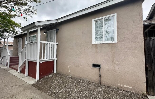 10516 CLOVIS AVE