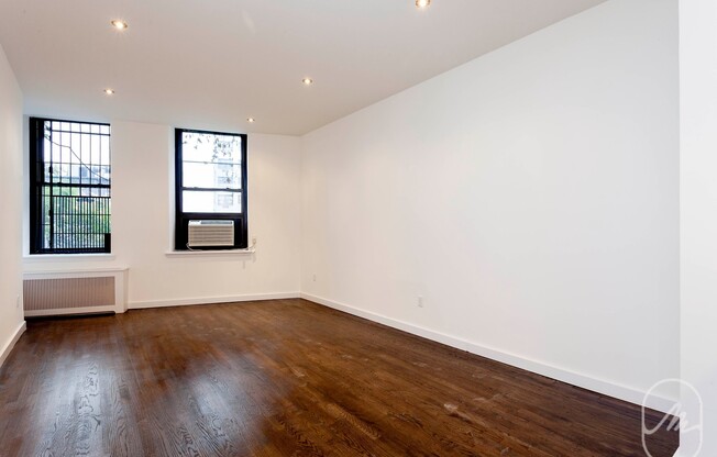65 4 AVE