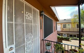 North Park Two Bedroom Apartment Home! w/ IN UNIT WASHER/DRYER! Small Gated Community!