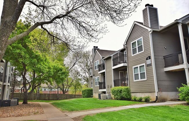 2 beds, 2 baths, 917 sqft, $1,575, Unit #1009