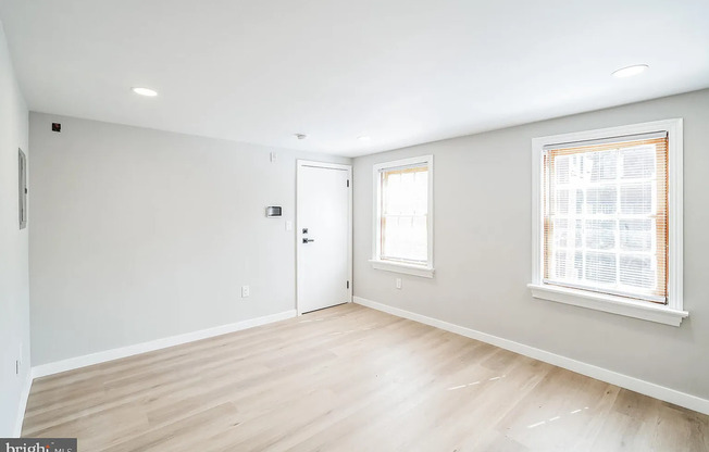 1 bed bath in the heart of Fairmount 7/1