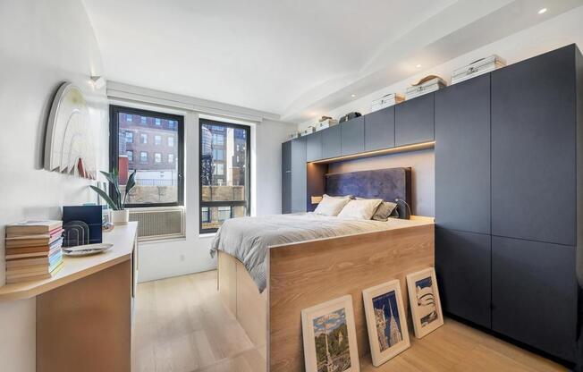 39 E 12 ST