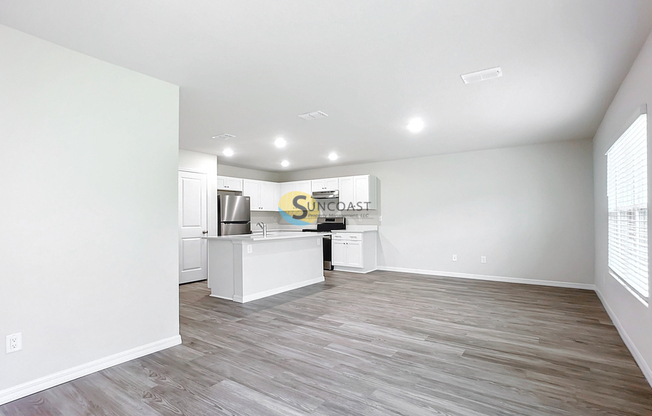 8 WELLWOOD LN