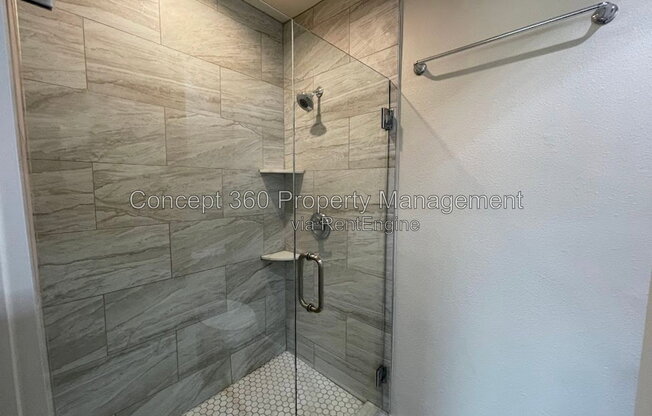 2 beds, 2 baths, 700 sqft, $2,295, Unit 13