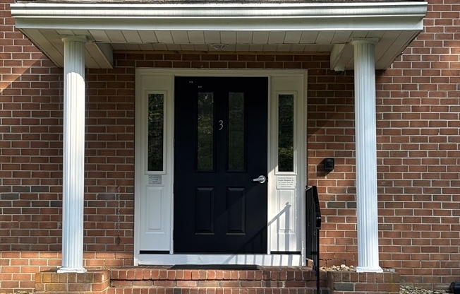 52 LEONARD RD