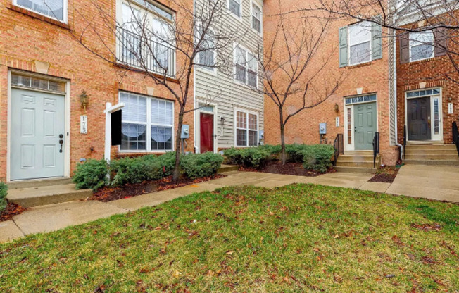 Gorgeous 3 Level Smart Home in SW DC!