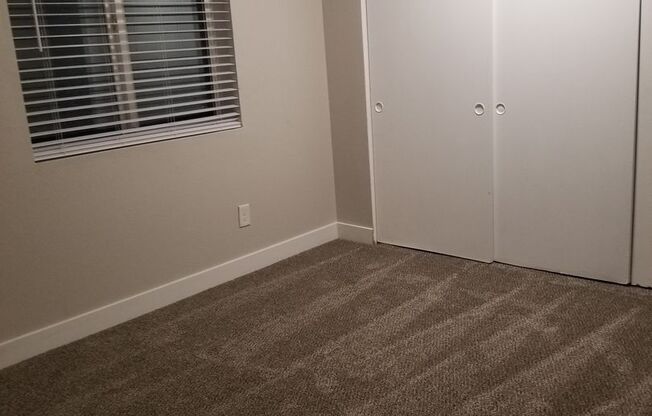 2 beds, 2 baths, 916 sqft, $1,550, Unit 243