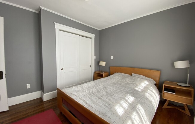 1 bed, 1 bath, 1,288 sqft, $2,400, Unit 2
