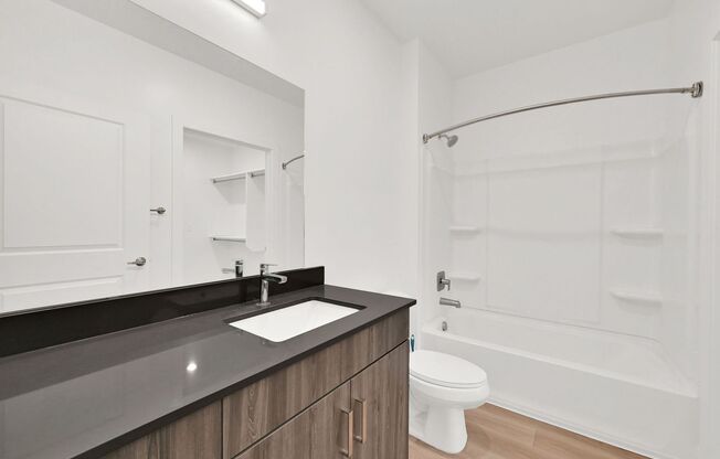 1 bed, 1 bath, $1,200, Unit 308