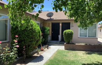 3452 - 3458 E. Clinton Ave Fresno