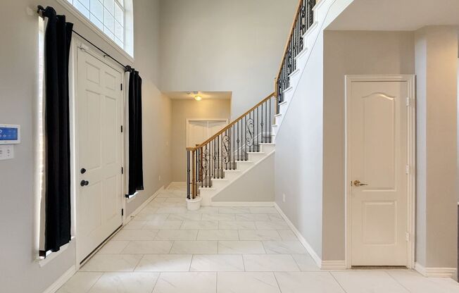 Comfort and Convenience in West Plano Living