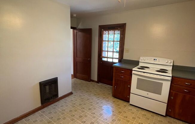 Tranquil Home in South Knoxville!