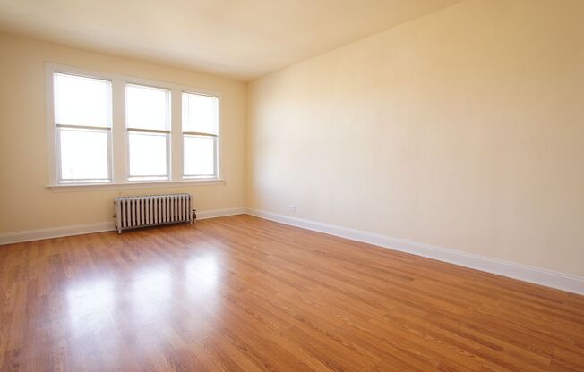 1 bed, 1 bath, 703 sqft, $2,195, Unit 201