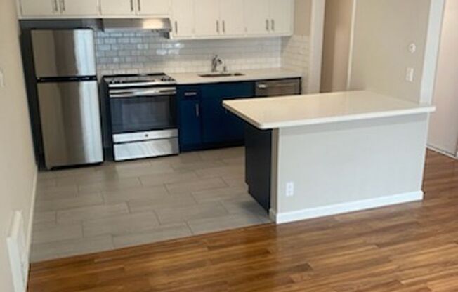 Studio, 1 bath, $1,450, Unit unit 108