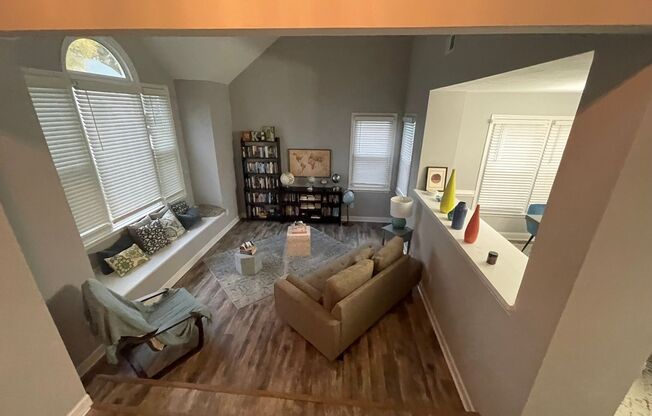 Beautiful Waterfront Home in Greenwood Estates