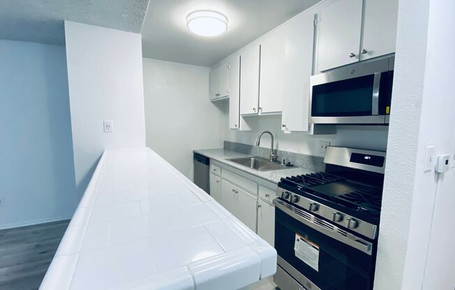 Studio, 1 bath, 460 sqft, $1,545, Unit 045#18