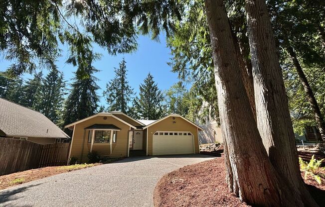 Fanstatic home in Sudden Valley Community!