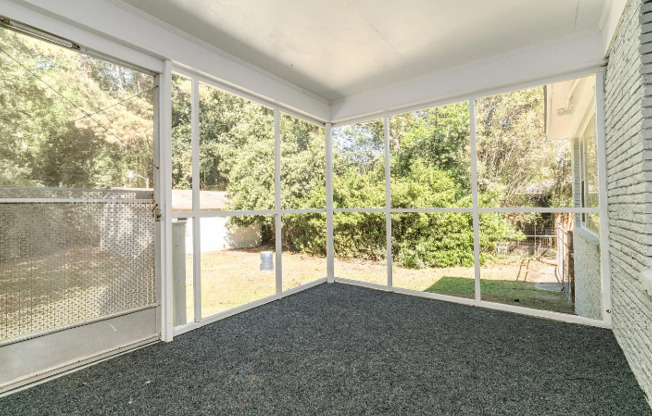10 CARROLL CT