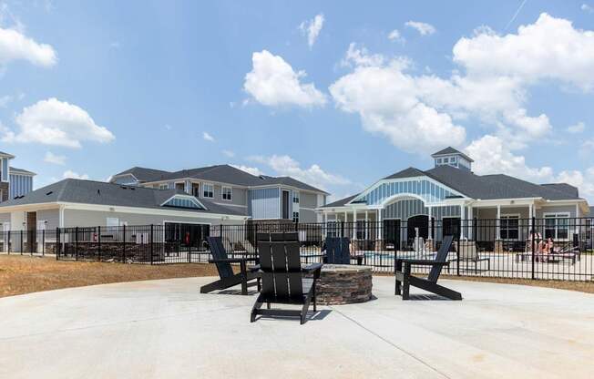 Firepit Patio at The One at Spartanburg, Spartanburg