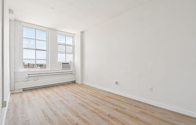 1 bed, 1 bath, 621 sqft, $1,646, Unit 814