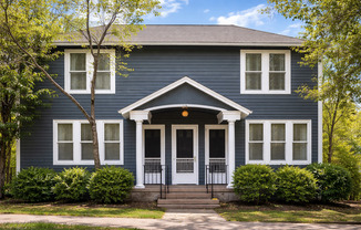 Vintage 1 Bedroom + Study Walking Distant to UT