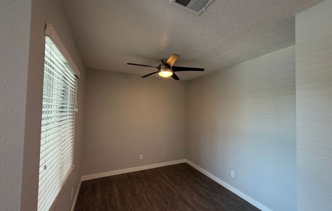 2 beds, 1 bath, 790 sqft, $2,485, Unit H208