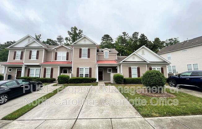 8267 CAROB TREE LN