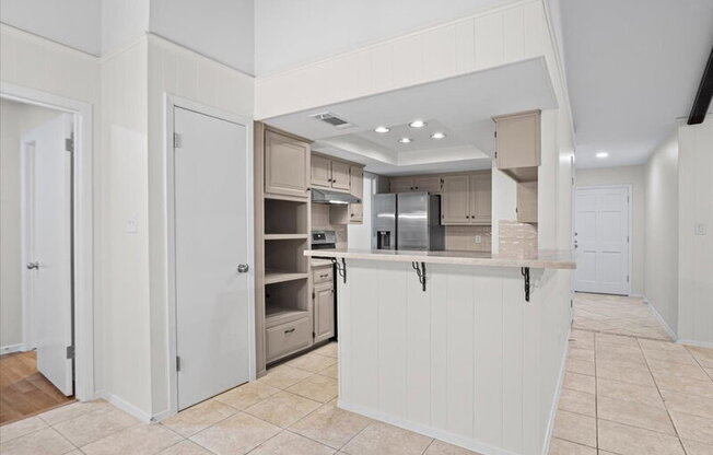 7603 BROOKHOLLOW CV