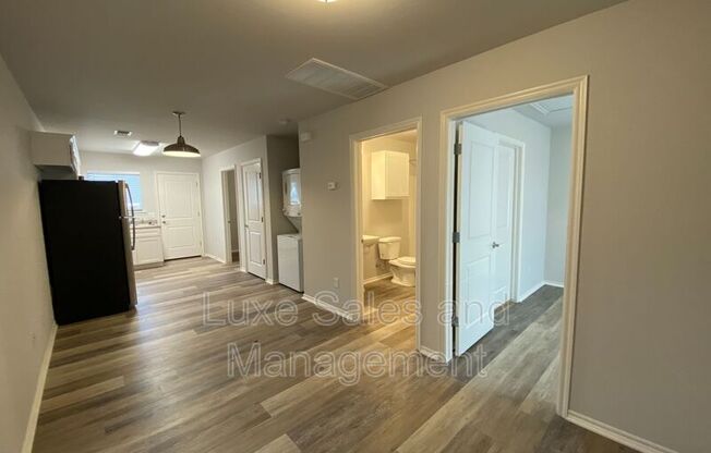 303 E Himes St Unit 1