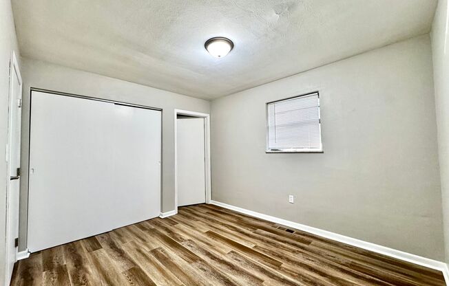 1 bed, 1 bath, 900 sqft, $795, Unit 1274 Highland, Unit A