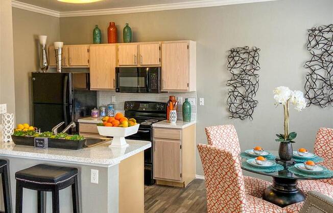 Sycamore Farms - Dining room - Weidner