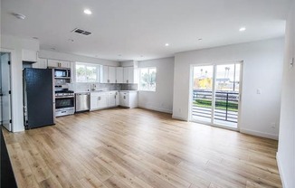 3809 EXPOSITION BLVD