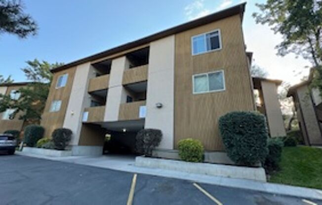 2 beds, 2 baths, $1,750