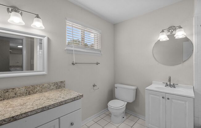 1 bed, 1 bath, 648 sqft, $1,075, Unit #4