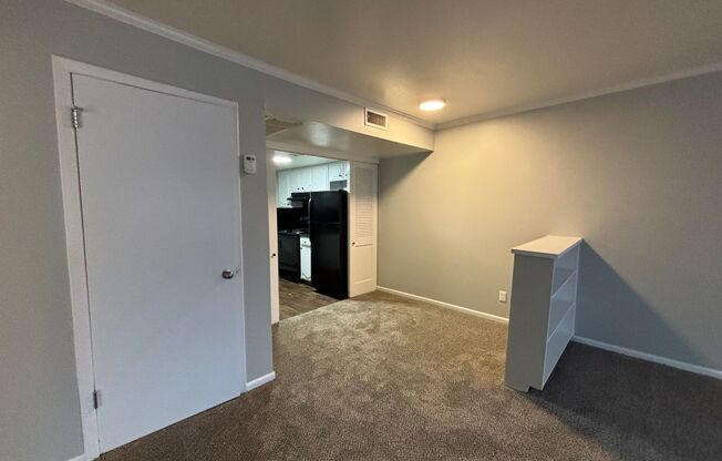 2 beds, 1.5 baths, 935 sqft, $930, Unit 50-207