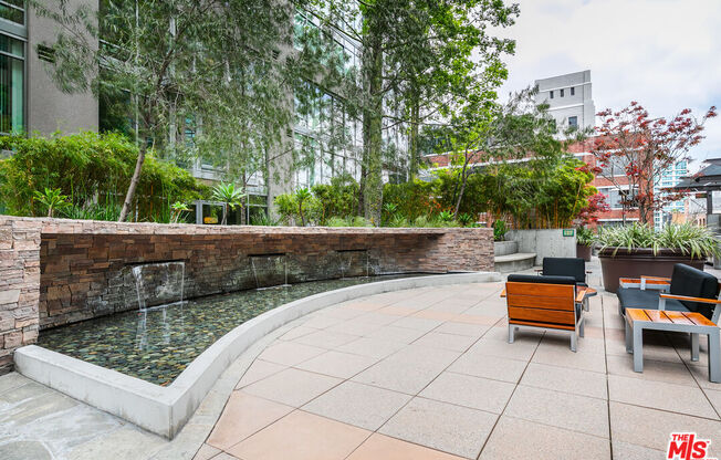 1 bed, 1 bath, 860 sqft, $3,200, Unit 407