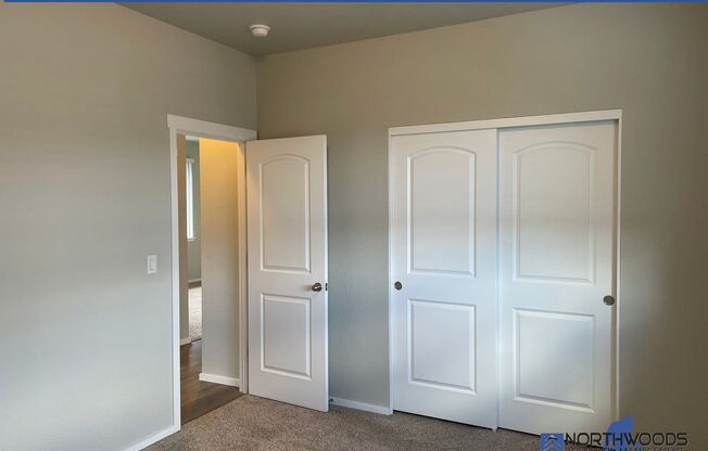 2 beds, 1 bath, $1,575