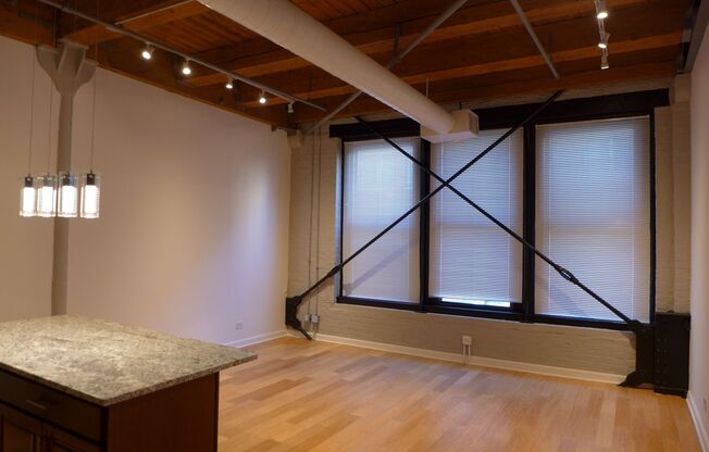 Studio, 1 bath, 550 sqft, $1,850, Unit 606