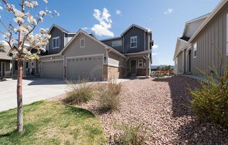 Rockrimmon Townhouse with 2 car garage