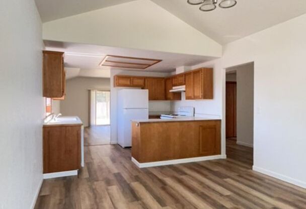 3 Bedroom 2 bath house available!