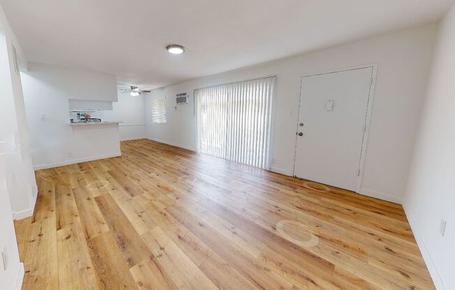 15114 Dickens St.