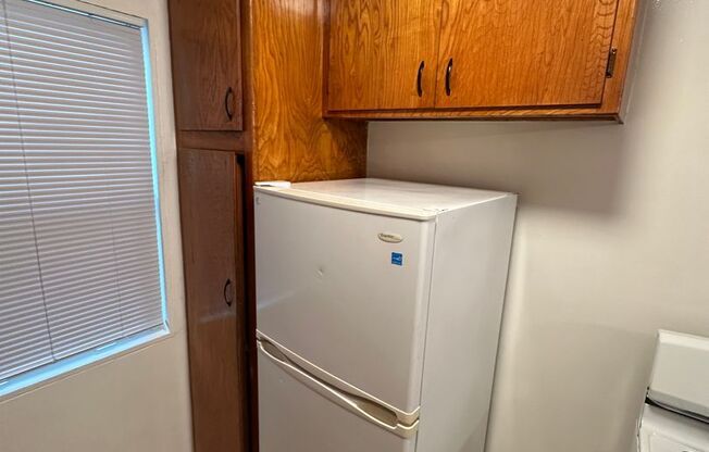 1005 N. Orange Grove Ave.