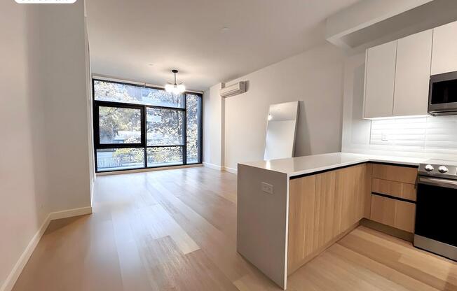 1 bed, 1 bath, 650 sqft, $3,600, Unit 2A